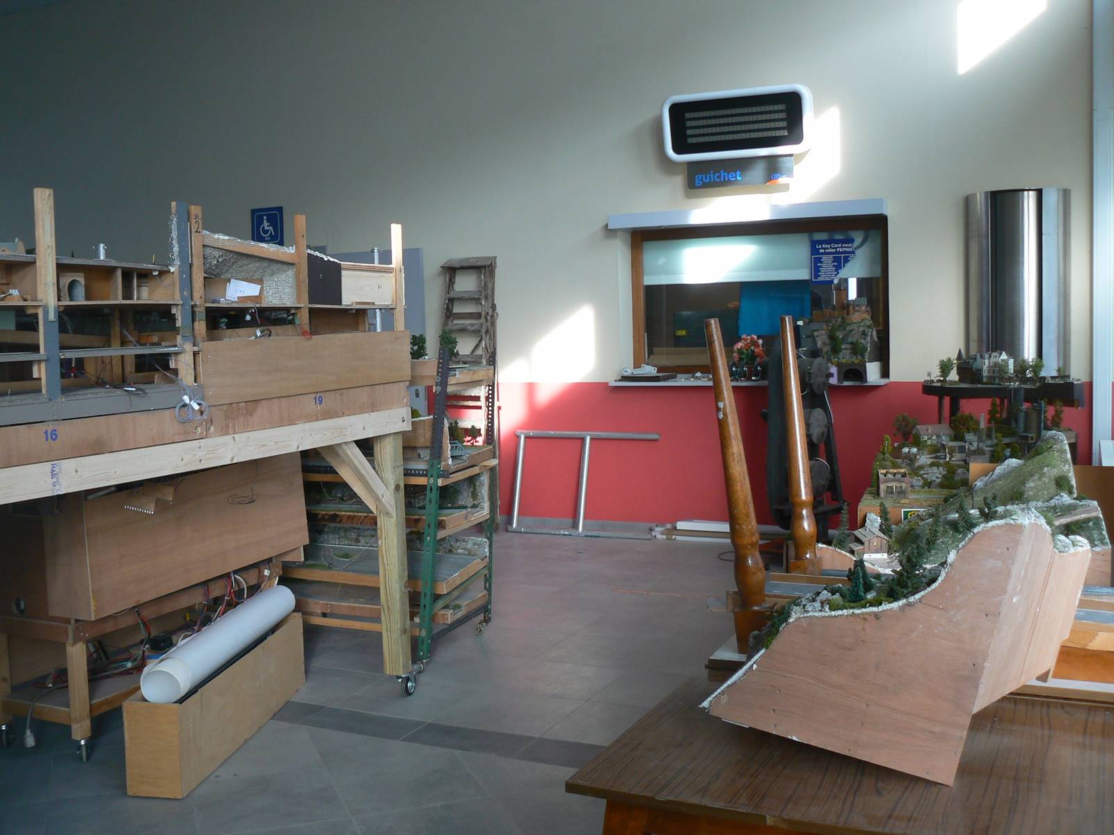 Cette photo P1300773.JPG, a été réduite de 92.45 % le Lundi 03 Février 2025 à 18:02 par Emjysoft Photo Réducteur v5.5 à télécharger sur https://www.emjysoft.com/